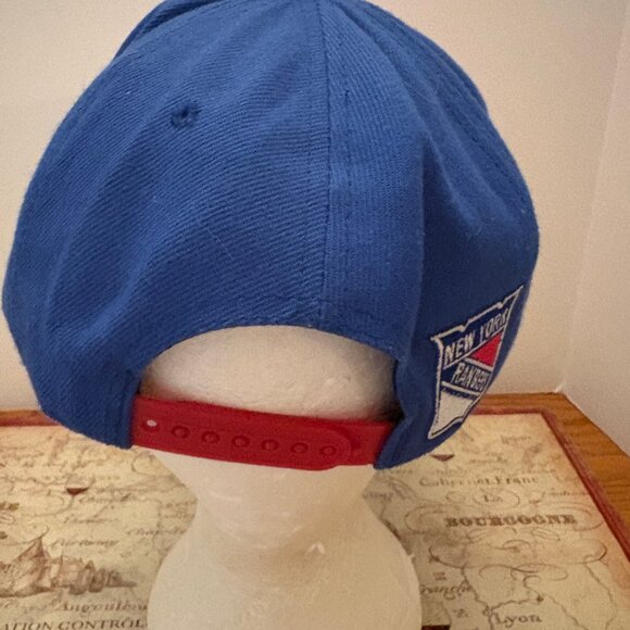 New York Rangers Snapback Cap - Size Adjustable, Like New! - Picture 2 of 2